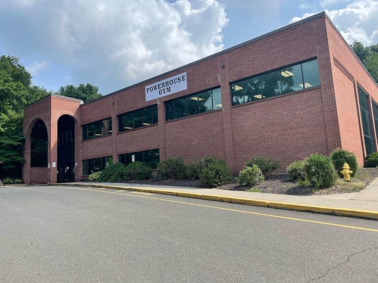 Powerhouse Gym Middlebury The Newest Gym In Town!